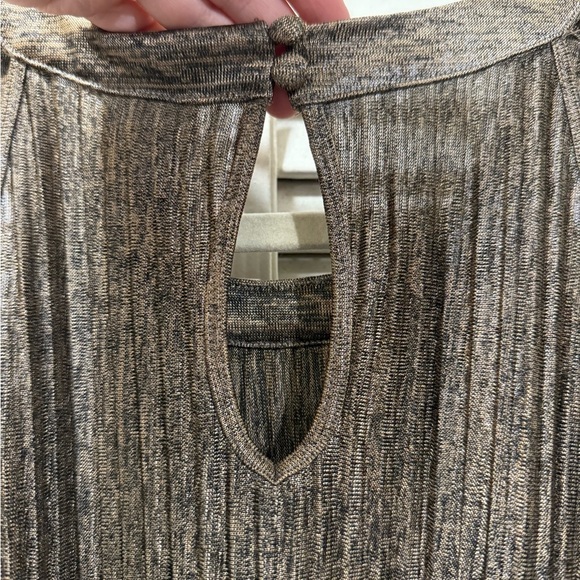 Torrid Pleated Metallic Knit High Neck Tank - Picture 6 of 8